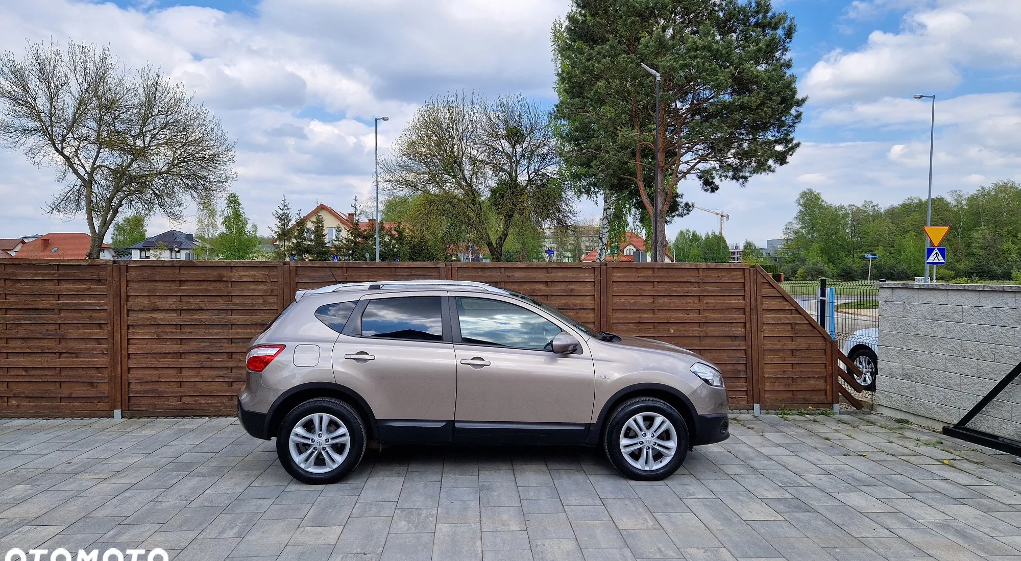 Nissan Qashqai cena 33900 przebieg: 188000, rok produkcji 2011 z Żmigród małe 497